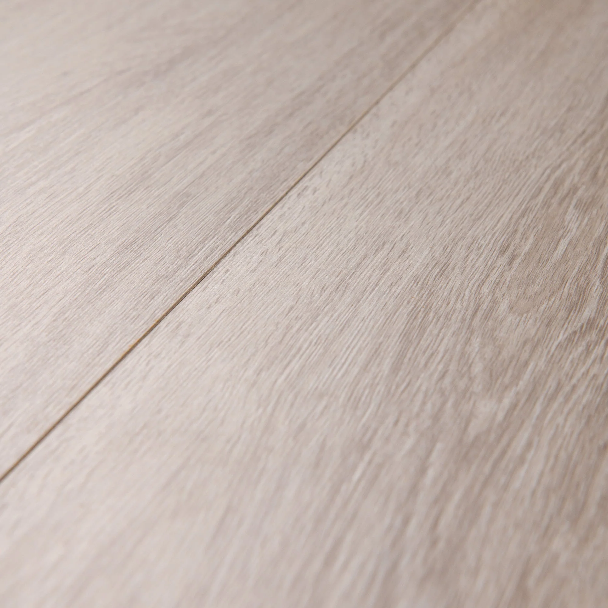 Verdi Oak - 8mm Water Resistant Laminate Flooring (62002339) - Image 6