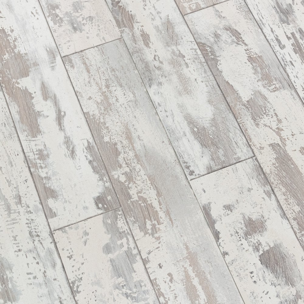 Bohome Distressed Oak - Synchro Water-resistant 8mm Laminate Flooring (84225) - Image 4