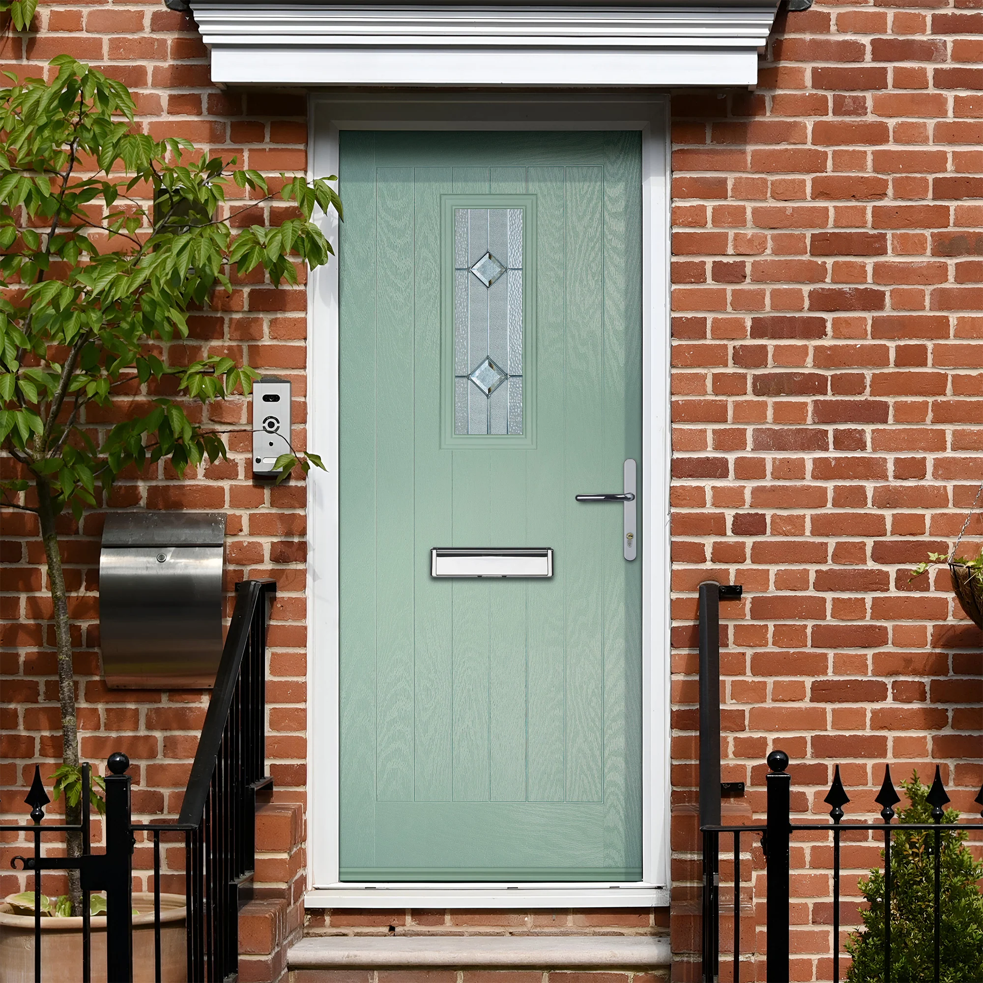 Goswell Chartwell Green Pre-Hung Venice Glass Composite Front Door Set - Image 5