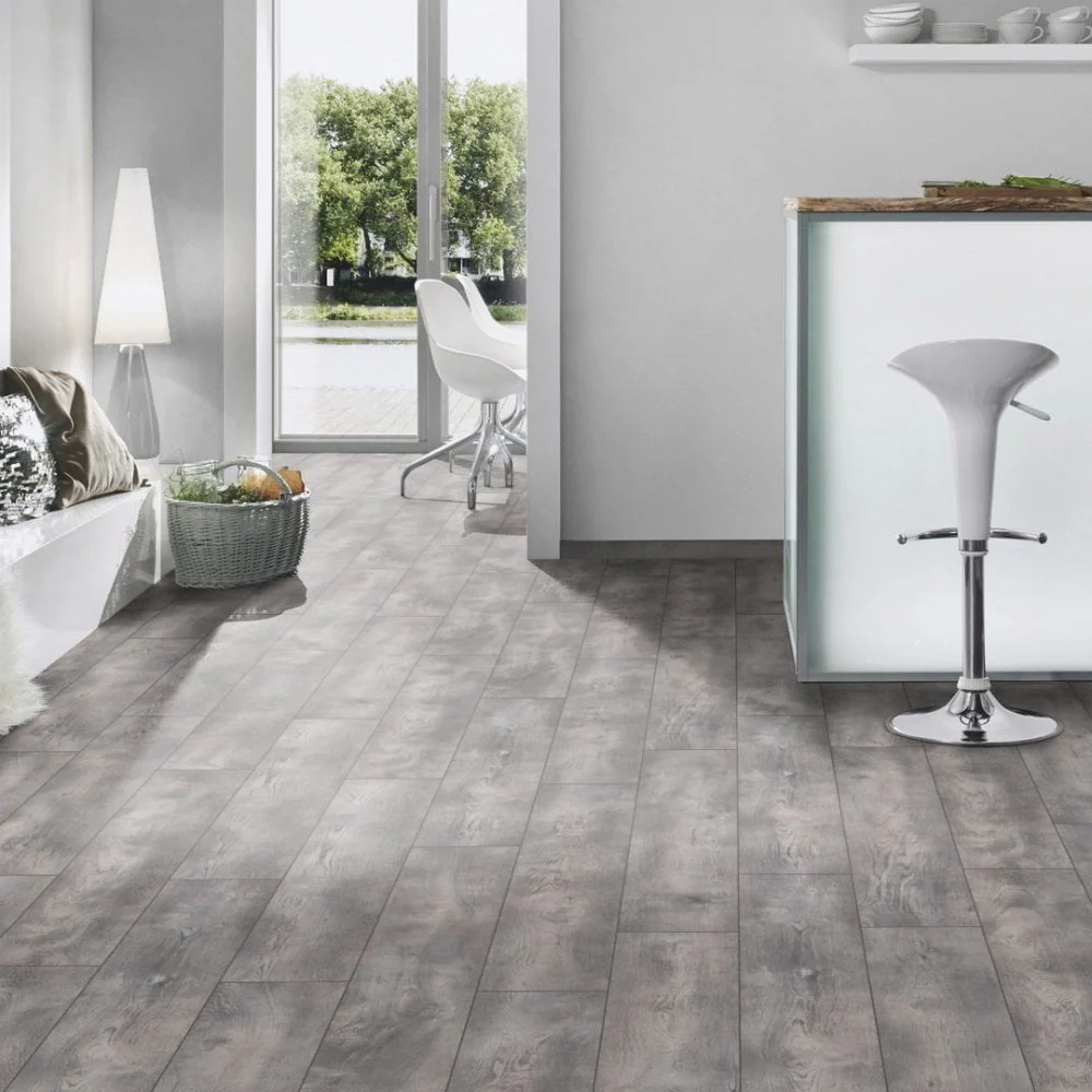 Ashenwood Oak - Supernatural Classic 8mm Laminate Flooring (344922) - Image 10