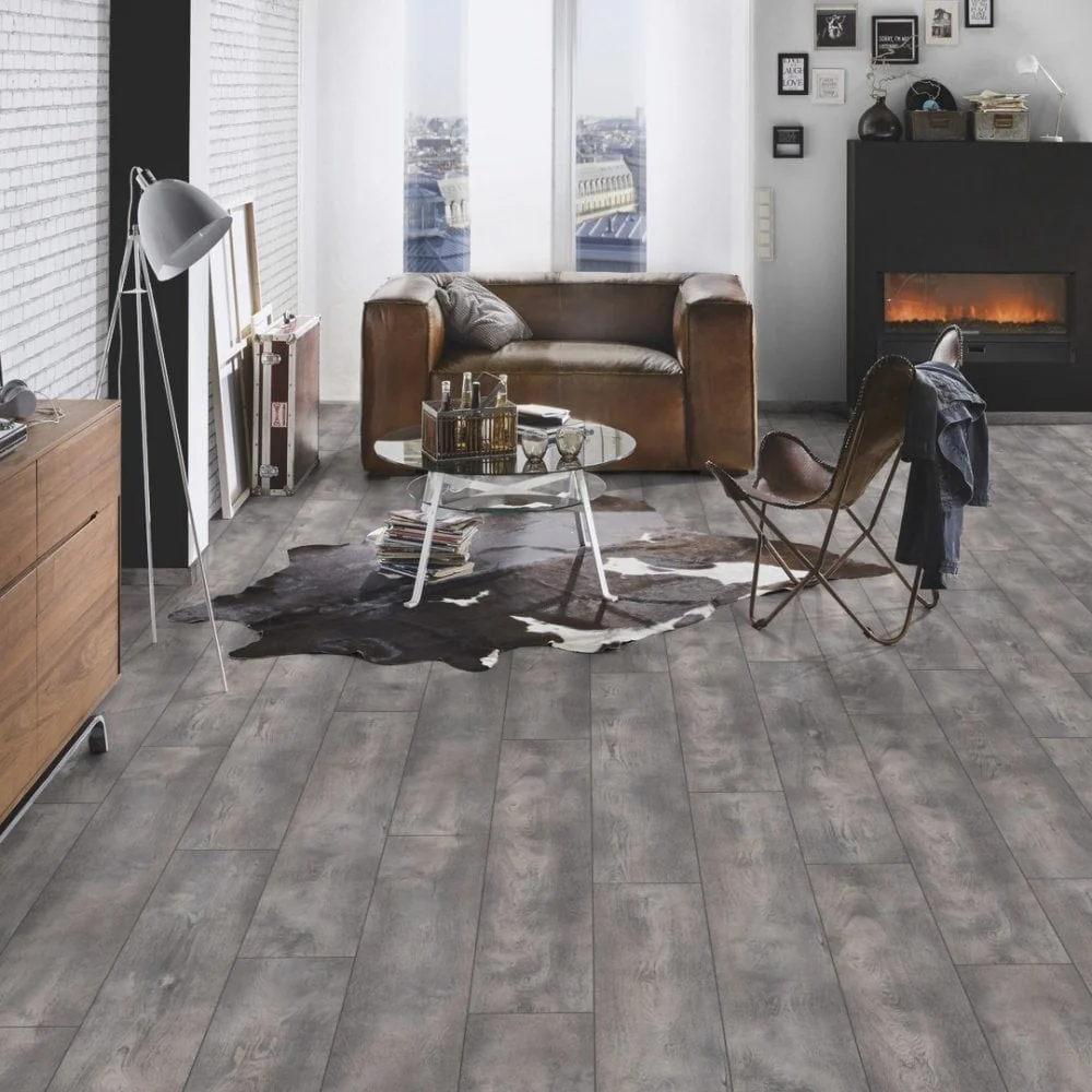 Ashenwood Oak - Supernatural Classic 8mm Laminate Flooring (344922) - Image 11
