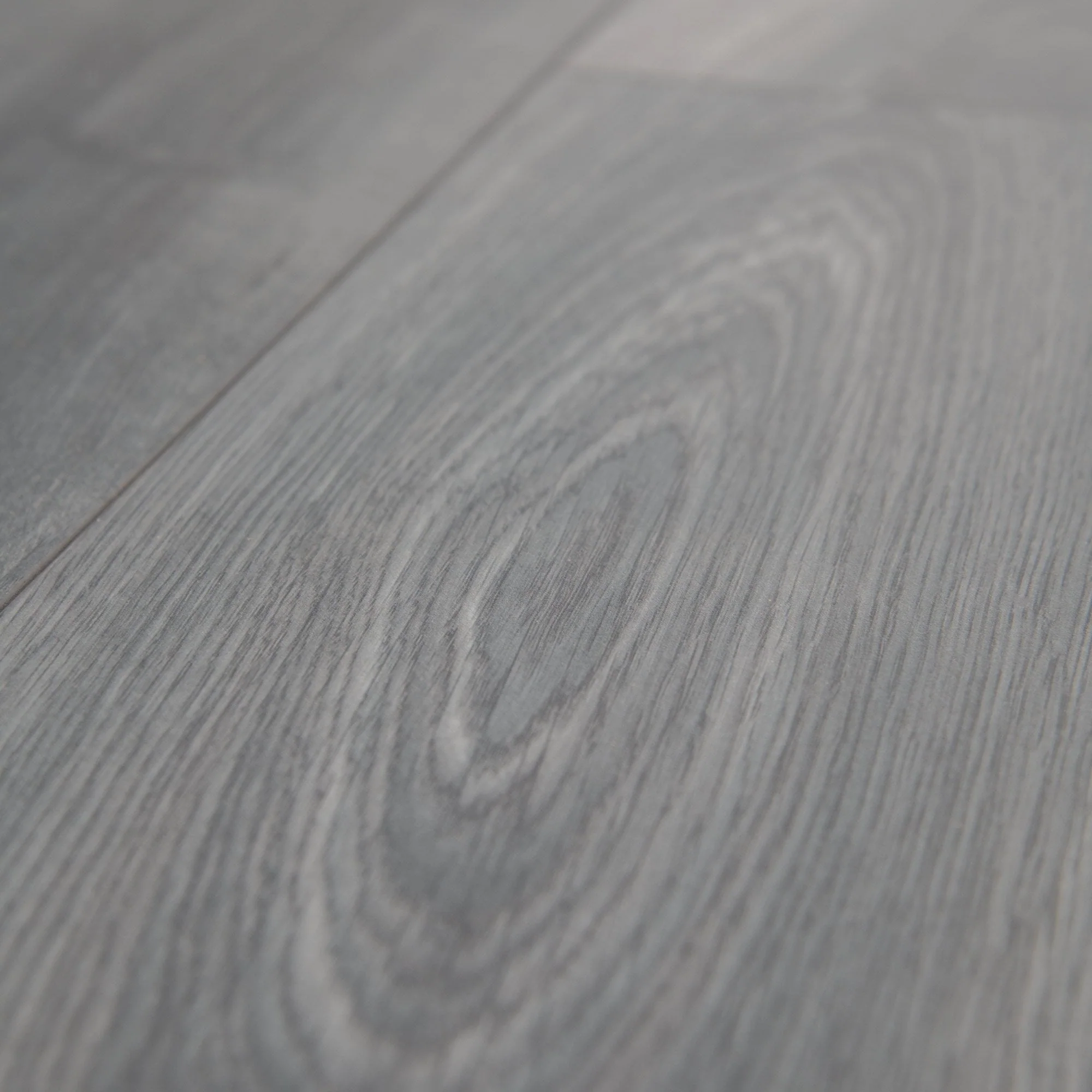 Tomahawk Oak - Supernatural Classic 8mm Laminate Flooring (122706) - Image 5