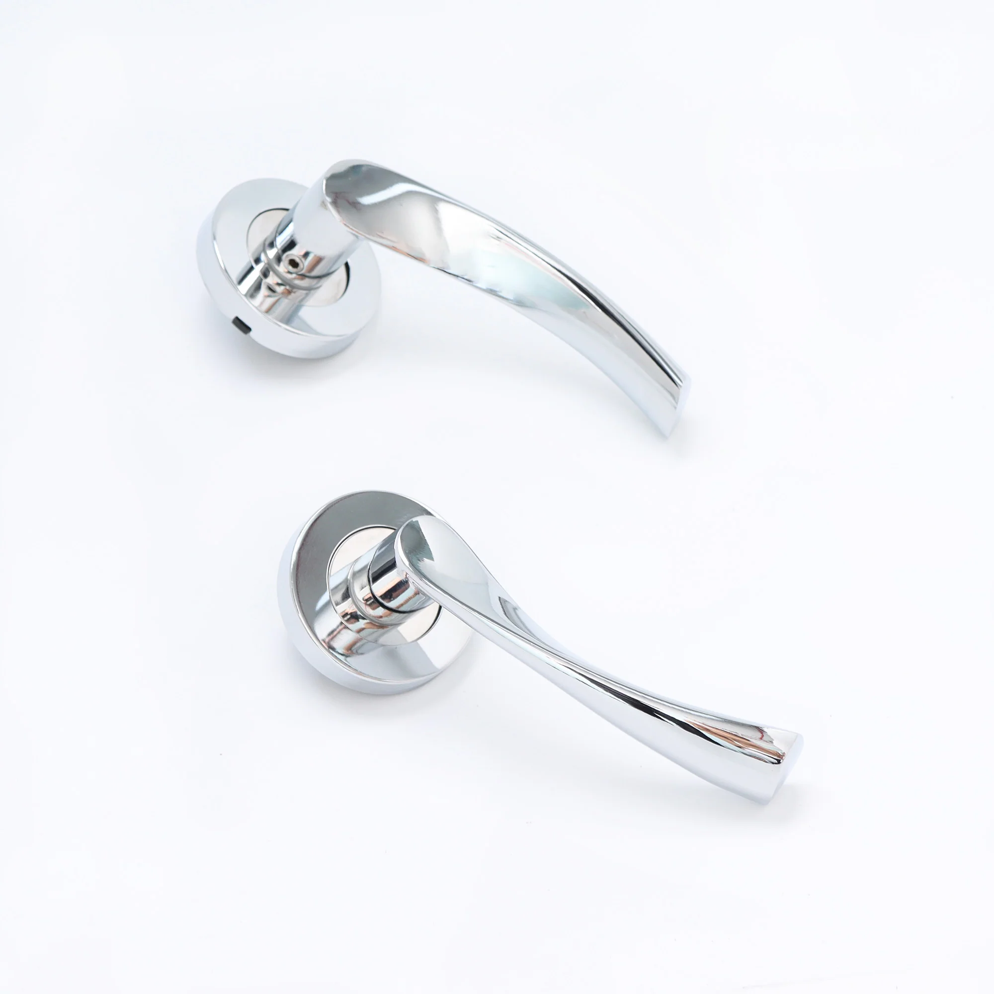 Lifestyle Mizar Lever on Round Rose Handle Set - Polished Chrome (123561) - Image 6