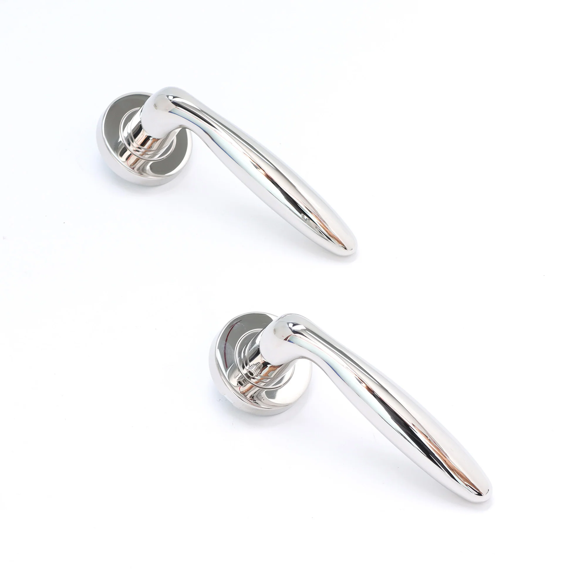 Superior Sirius Lever on Round Rose CE13 Fire Door Handle Set - Polished Stainless Steel (123541) - Image 3