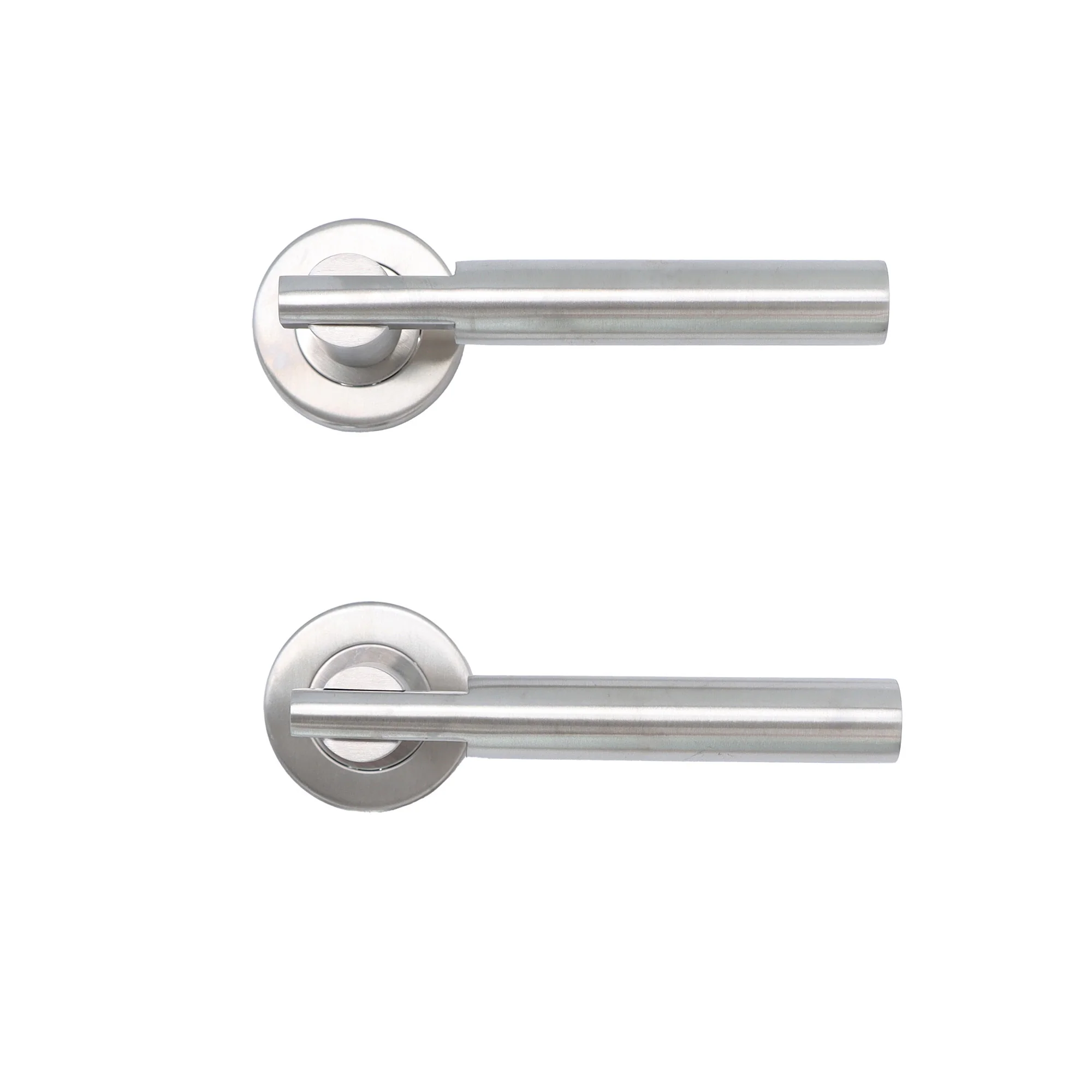 Superior Titan Lever on Round Rose CE13 Fire Door Handle Set - Satin Stainless Steel (123537) - Image 2