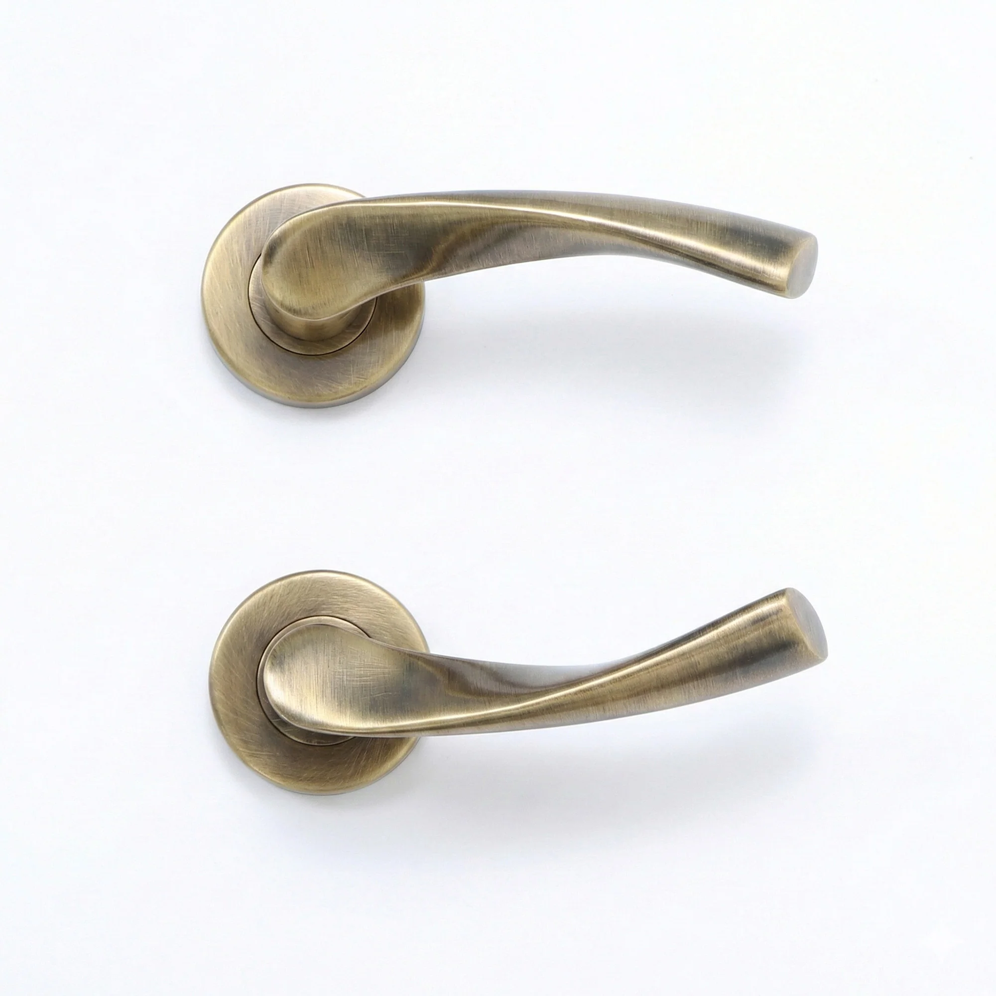 Superior Vega Lever on Round Rose CE13 Fire Door Handle Set - Antique Brass (123535) - Image 2