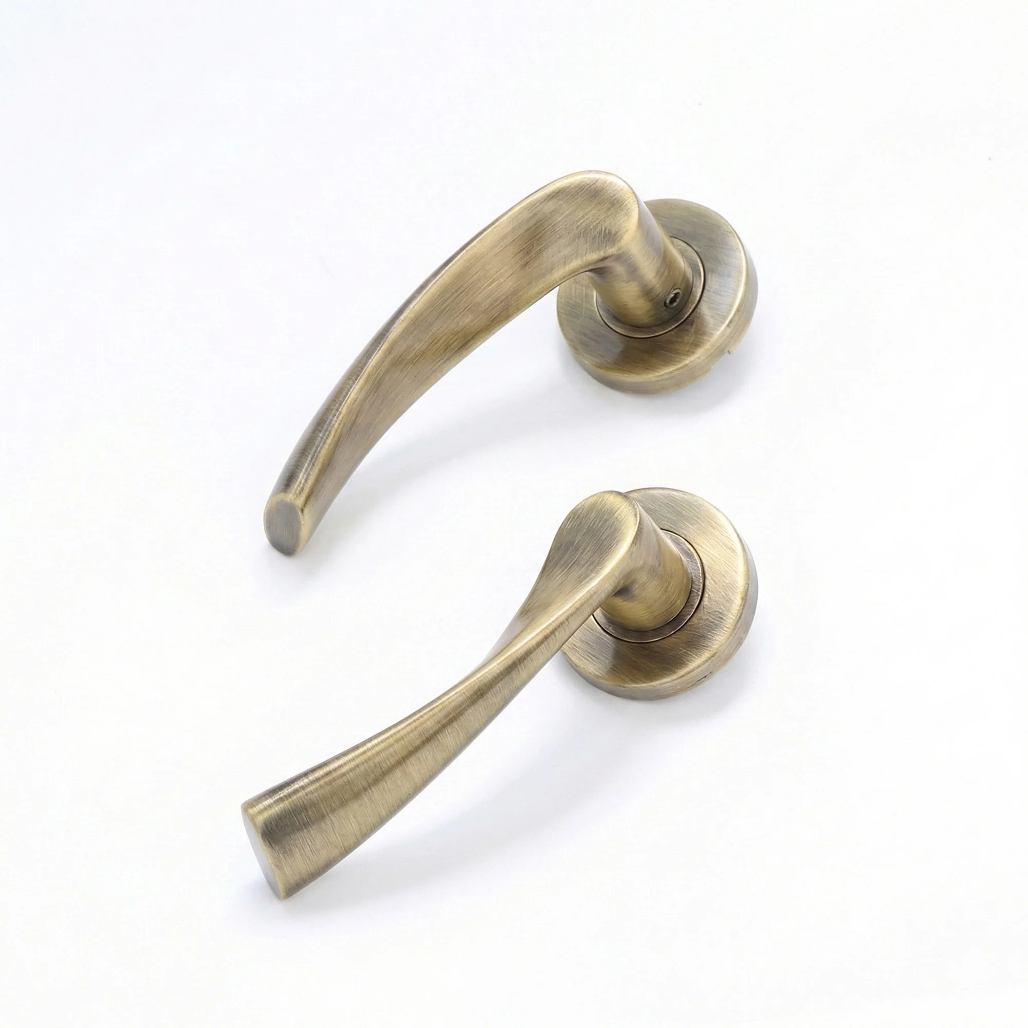 Superior Vega Lever on Round Rose Handle Set - Antique Brass (123477) - Image 2