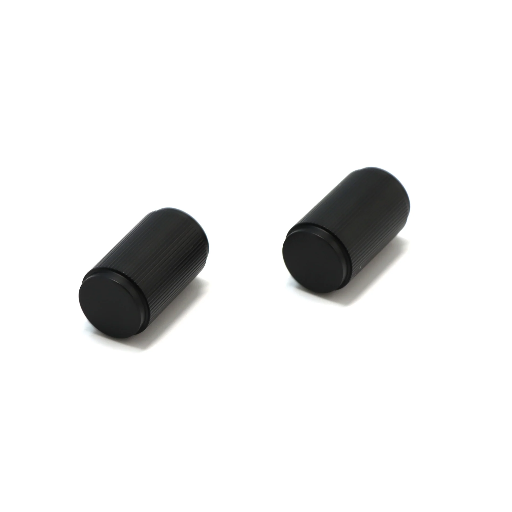 Fluted Large Round Cabinet Door Knob - Matt Black (123443) - Image 3