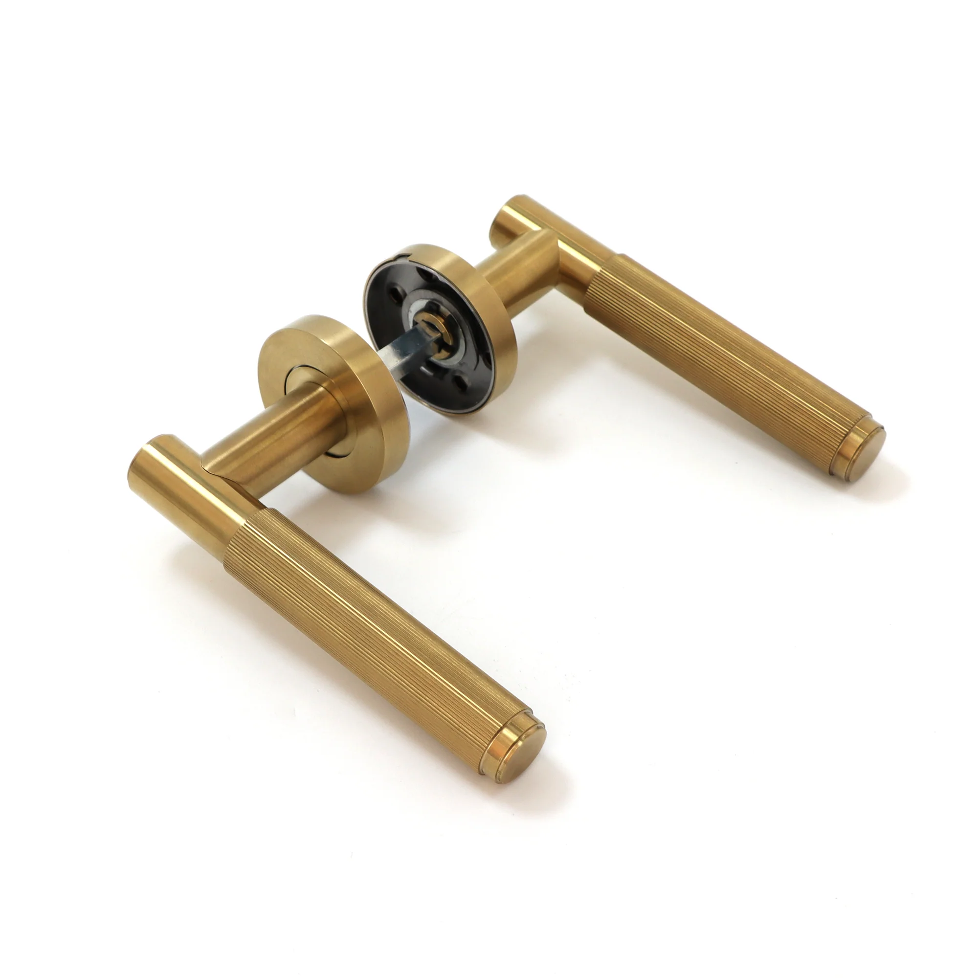 Fluted Lever on Round Rose Door Handle Set - Satin Gold (123382) - Image 2