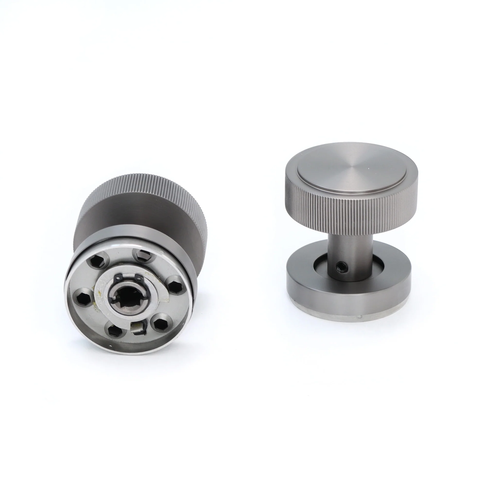 Fluted Round Rose Door Knob Set - Gun Metal (123405) - Image 2