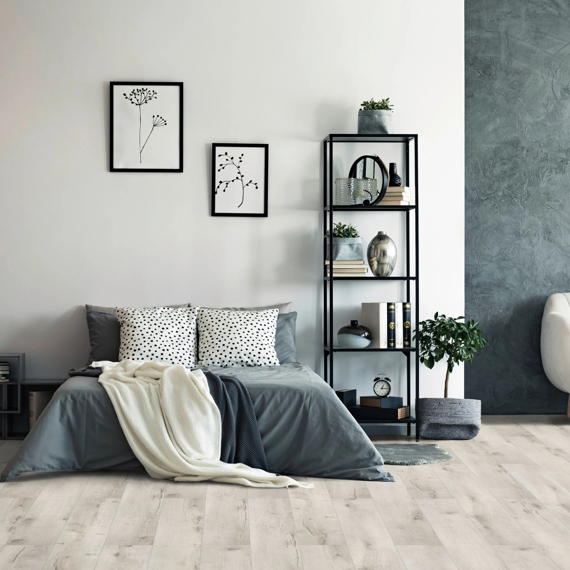 Creme Oak - Ocean Water-Resistant 8mm Laminate Flooring (82434) - Image 4