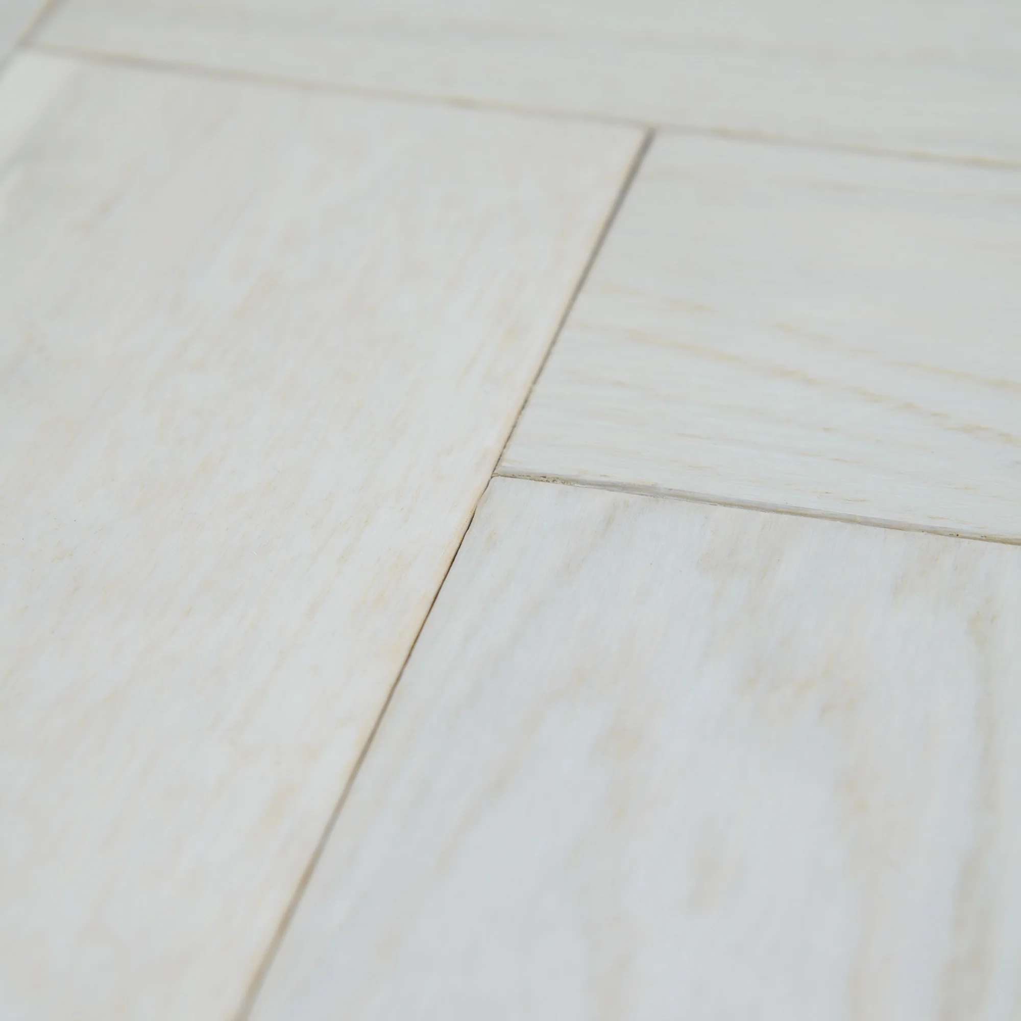 Ivory Oak - 18mm UV Lacquered Sample (LIBHB14x90IVO) - Image 5