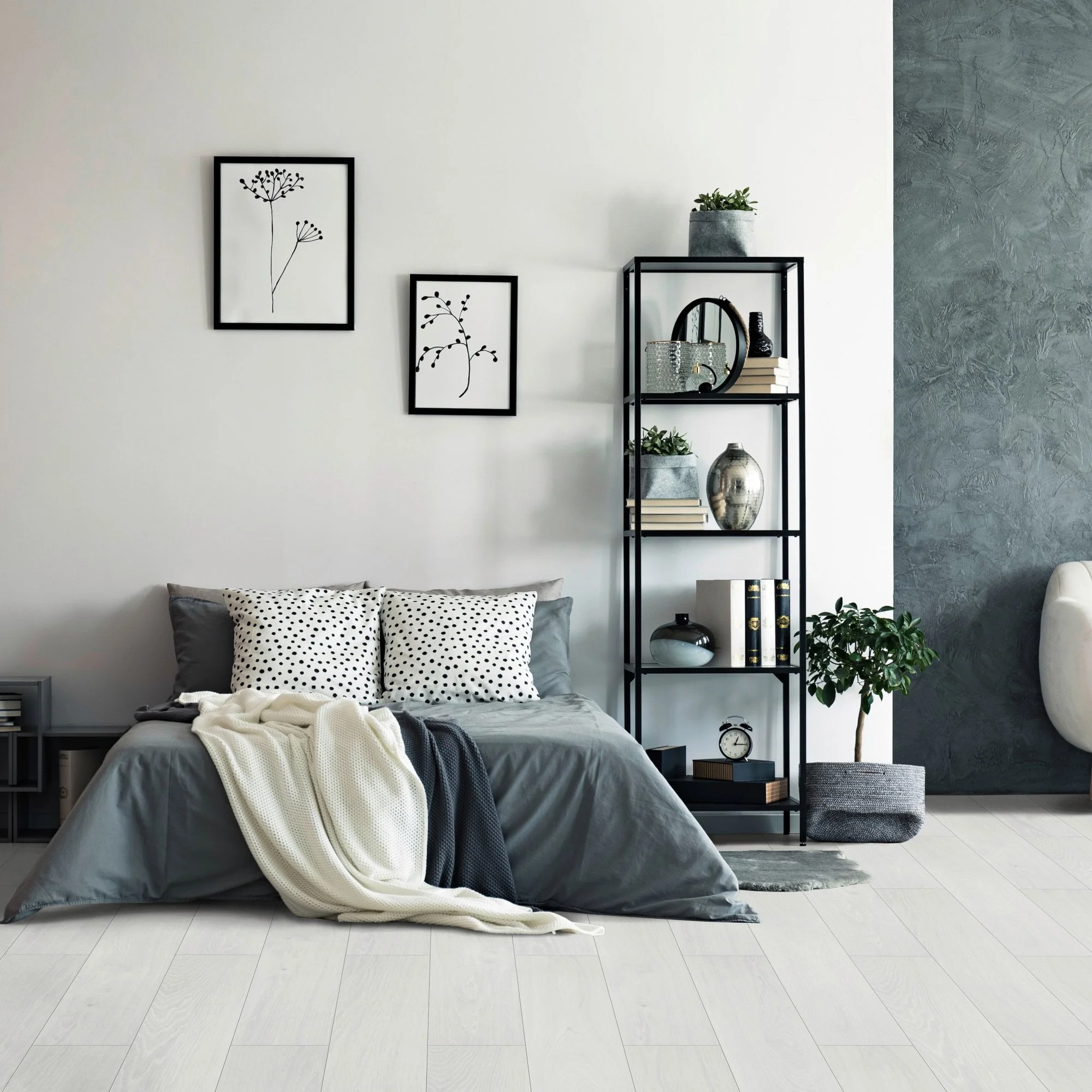White Creme Oak - Ocean Water-Resistant 8mm Laminate Flooring (82431) - Image 4